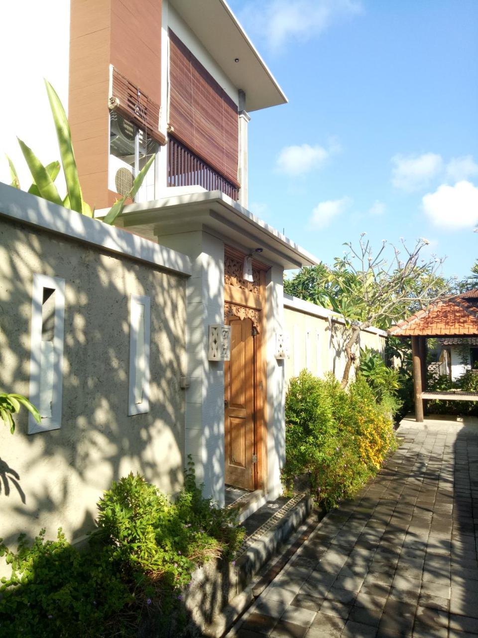 The Surya Kuta Villa Экстерьер фото